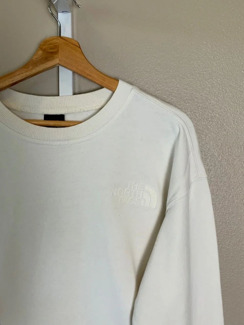 Unisex North Face Crewneck Sweatshirt